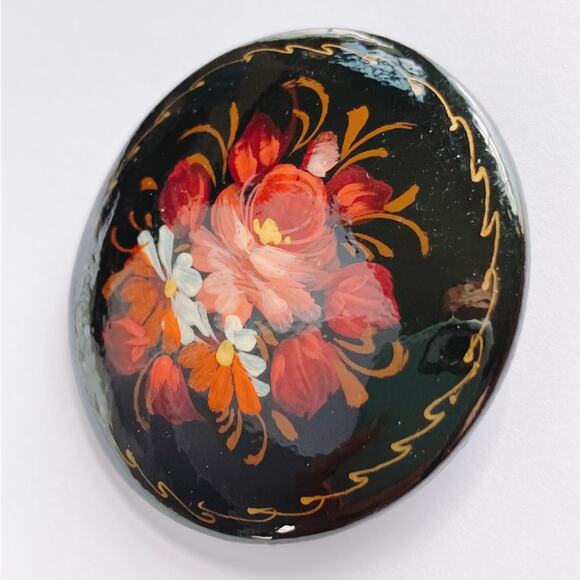 VTG Russian Hand Painted Lacquer Floral Brooch Signed Cyrillic 70s 80s Pin - Picture 4 of 11